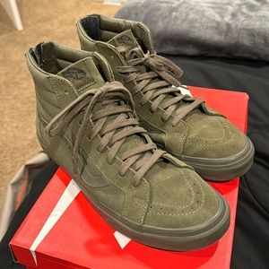 Vans Sk8 Hi Monochome Army Green